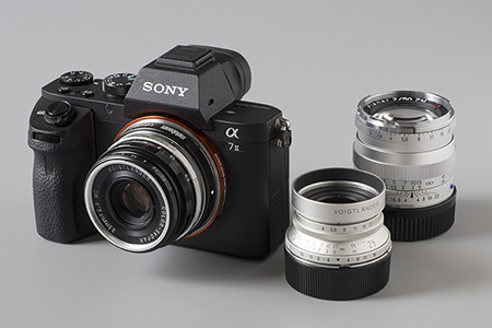 Sony A7 II Zeiss 50 Voigtlander 25 35